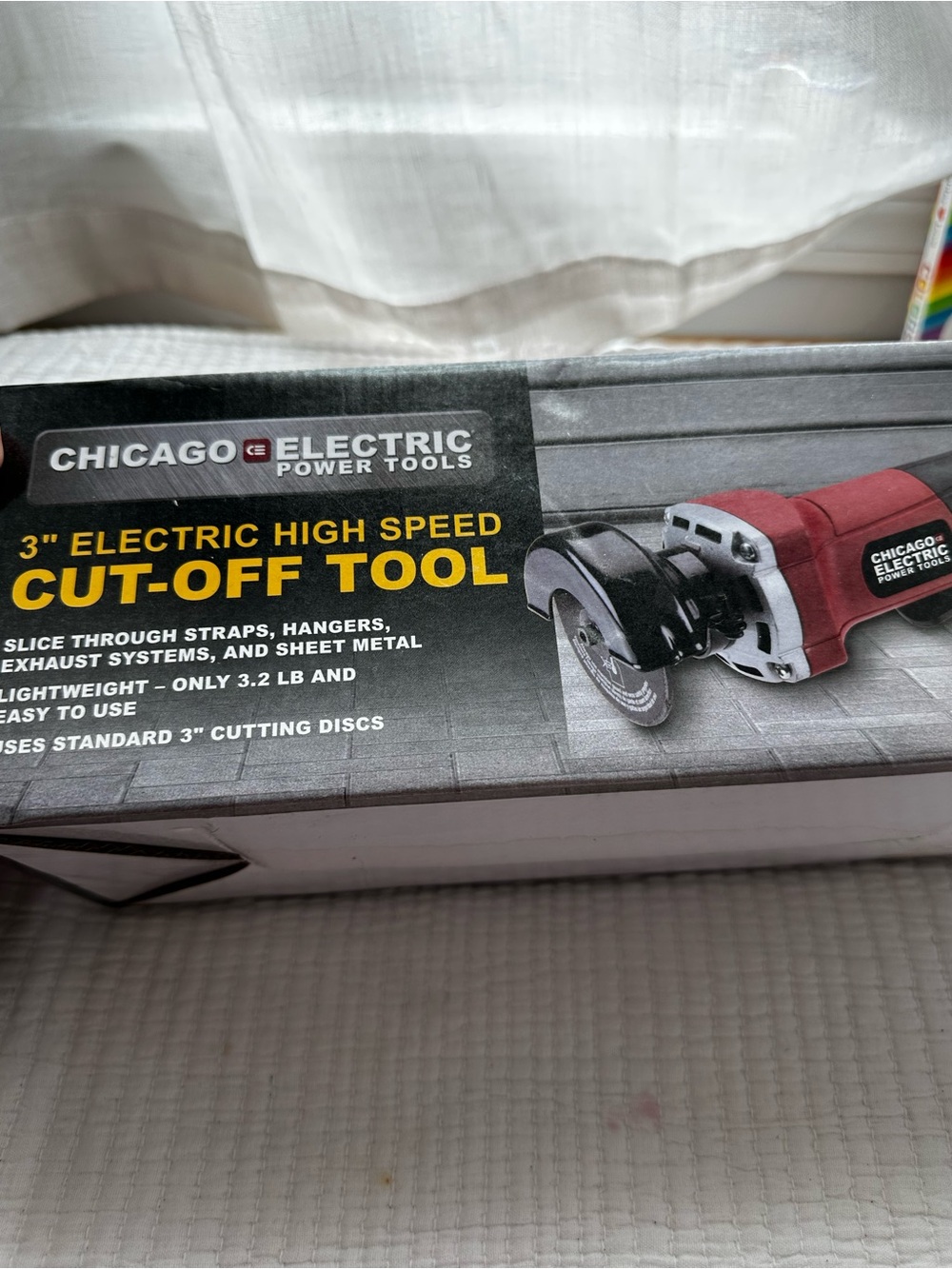 Chicago Electric 3" High Speed Cut-Off Tool - Red/Black comes with cutting discs - Picture 2 of 10